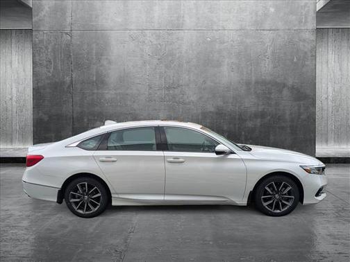 2022 Honda Accord EX-L 1.5T