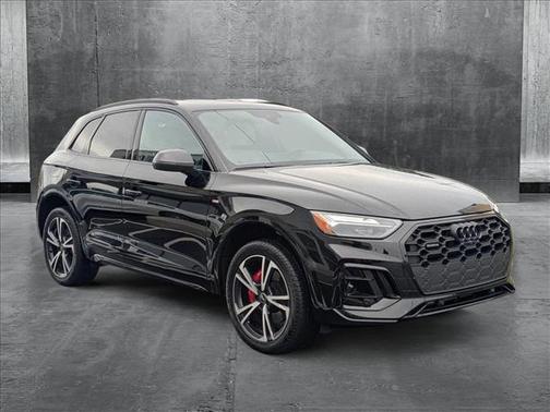 2025 Audi Q5 45 S line Premium Plus