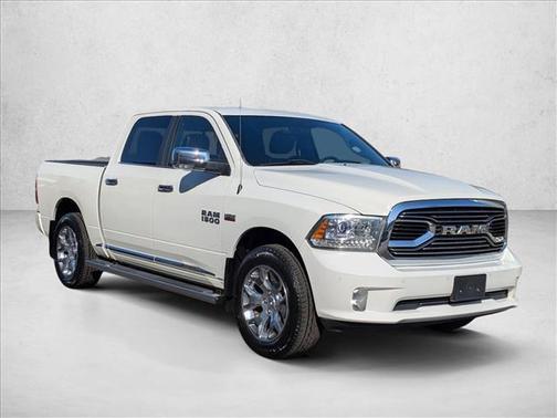 2017 RAM 1500 Limited Crew Cab 4x4 5'7' Box