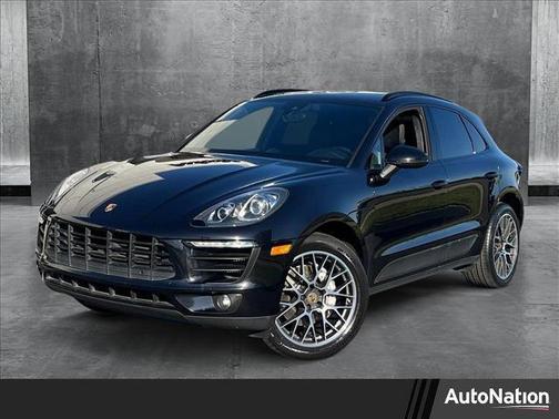 2017 Porsche Macan Base