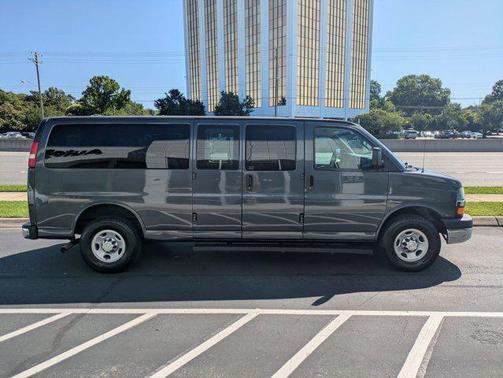 2016 Chevrolet Express 3500 LS
