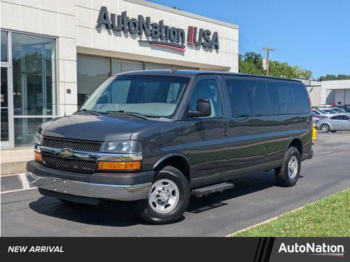 2016 Chevrolet Express 3500 LS