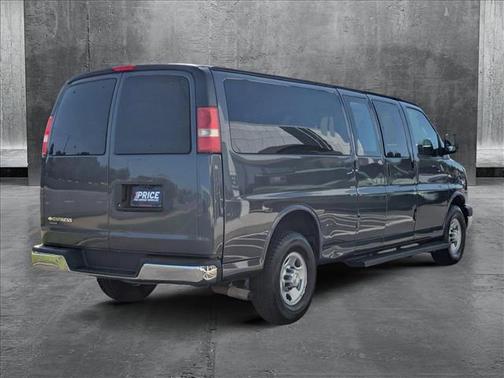 2016 Chevrolet Express 3500 LS