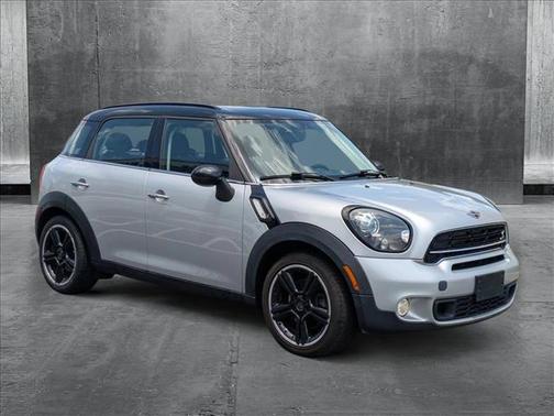 2015 MINI Countryman Cooper S