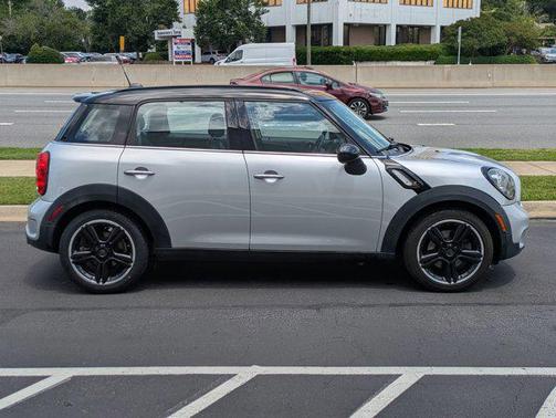 2015 MINI Countryman Cooper S