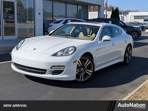 2013 Porsche Panamera 4