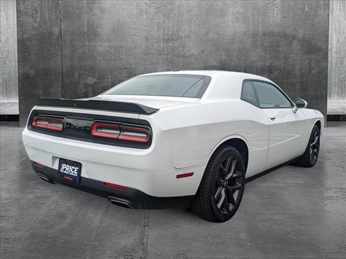 2021 Dodge Challenger SXT