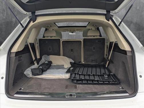 2019 Audi Q7 45 Premium Plus
