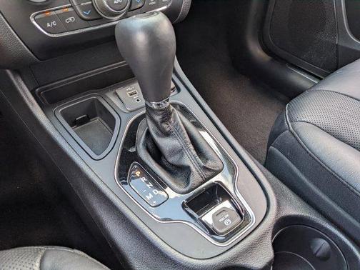 2020 Jeep Cherokee Limited for sale in Charlotte, NC - image 13
