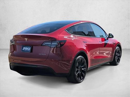 2022 Tesla Model Y Long Range Dual Motor All-Wheel Drive