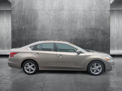 2014 Nissan Altima 2.5 SV
