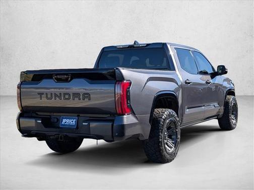 2022 Toyota Tundra Hybrid Platinum