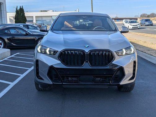 2024 BMW X6 xDrive40i
