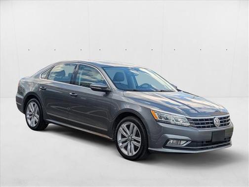 2017 Volkswagen Passat 1.8T SEL Premium