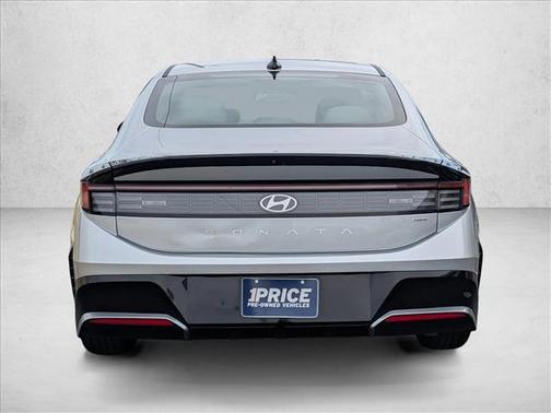 2024 Hyundai SONATA Hybrid SE