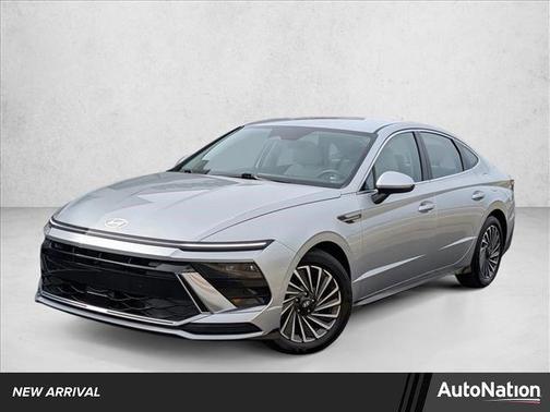 2024 Hyundai SONATA Hybrid SE