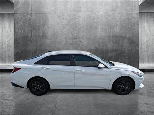 2023 Hyundai ELANTRA HEV Blue