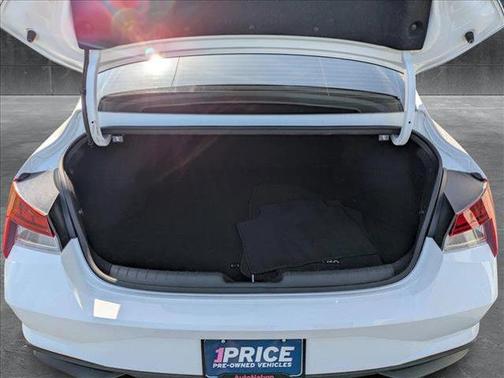 2023 Hyundai ELANTRA HEV Blue