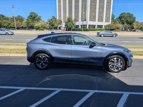 2021 Ford Mustang Mach-E Premium