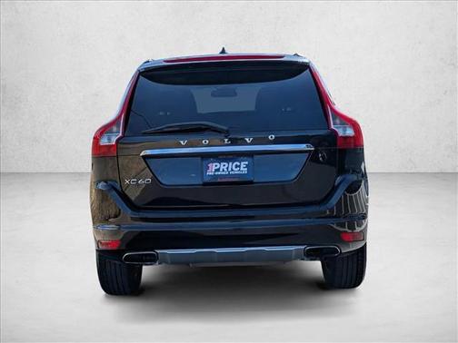 2014 Volvo XC60 T6 R-Design