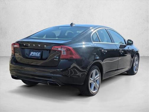 2015 Volvo S60 T5 Platinum