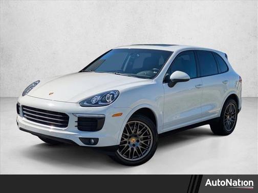 2017 Porsche Cayenne Platinum Edition