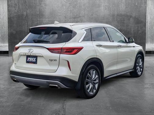 2021 INFINITI QX50 LUXE AWD