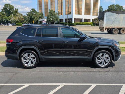 2021 Volkswagen Atlas 3.6L SE w/Technology