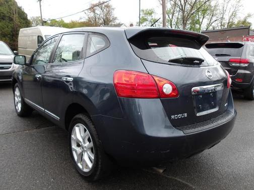 Dk Blue 2013 Nissan Rogue S