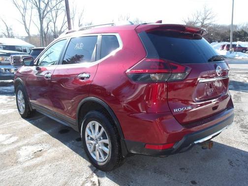 2018 Nissan Rogue SV