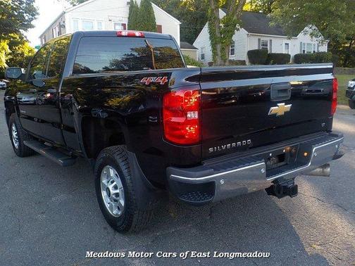 Photo 2 of 15 of 2015 Chevrolet Silverado 2500 LT