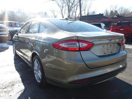2013 Ford Fusion SE