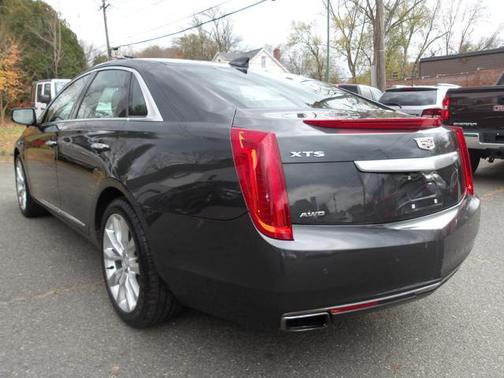 2017 Cadillac XTS Luxury