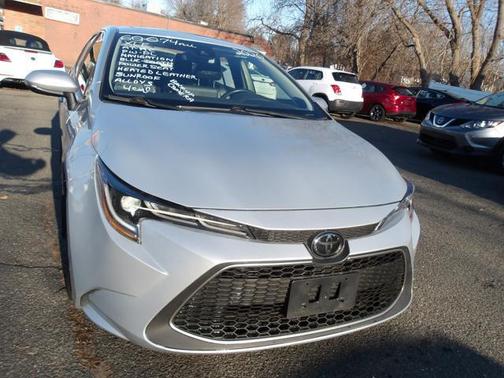 2020 Toyota Corolla XLE