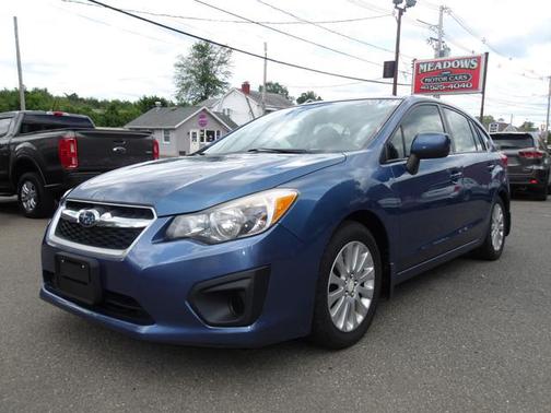 Quartz Blue Pearl 2014 Subaru Impreza 2.0i
