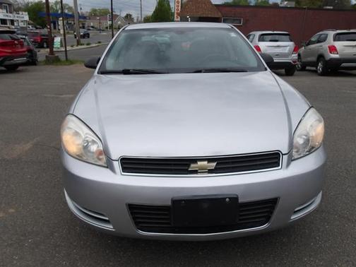 Silver 2011 Chevrolet Impala LS