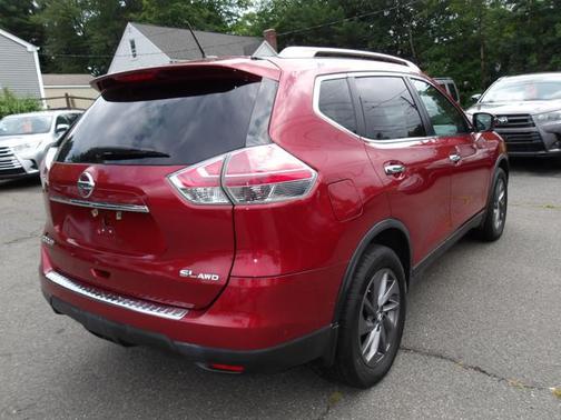 Maroon 2016 Nissan Rogue SL