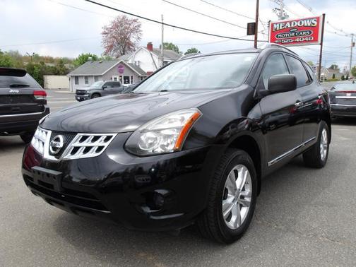 Black 2015 Nissan Rogue Select S