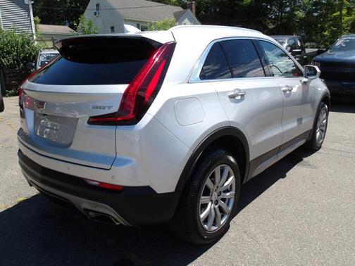 2019 Cadillac XT4 Premium Luxury