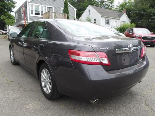 2011 Toyota Camry XLE