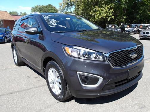 2018 Kia Sorento LX