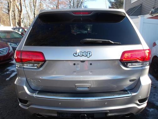 2020 Jeep Grand Cherokee Overland