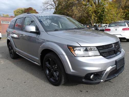 2019 Dodge Journey Crossroad