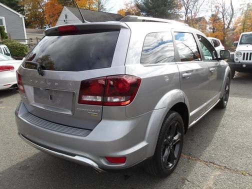 2019 Dodge Journey Crossroad