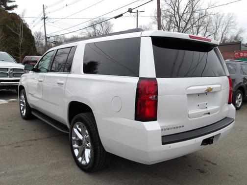 2019 Chevrolet Suburban LT