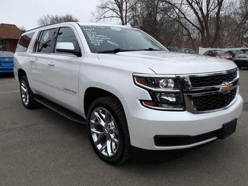 2019 Chevrolet Suburban LT