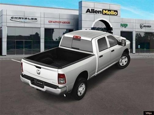 2024 RAM 2500 Tradesman Crew Cab 4x4 6'4' Box