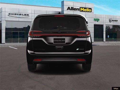 2023 Chrysler Pacifica Hybrid Touring L