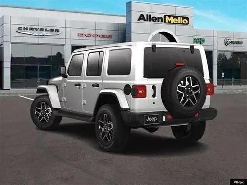 2024 Jeep Wrangler 4-Door Sahara 4x4