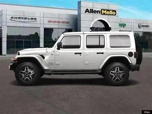 2024 Jeep Wrangler 4-Door Sahara 4x4